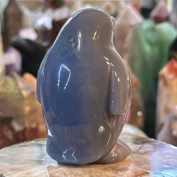 Agate Crystal Penguin Carving! - Picture 6 of 11